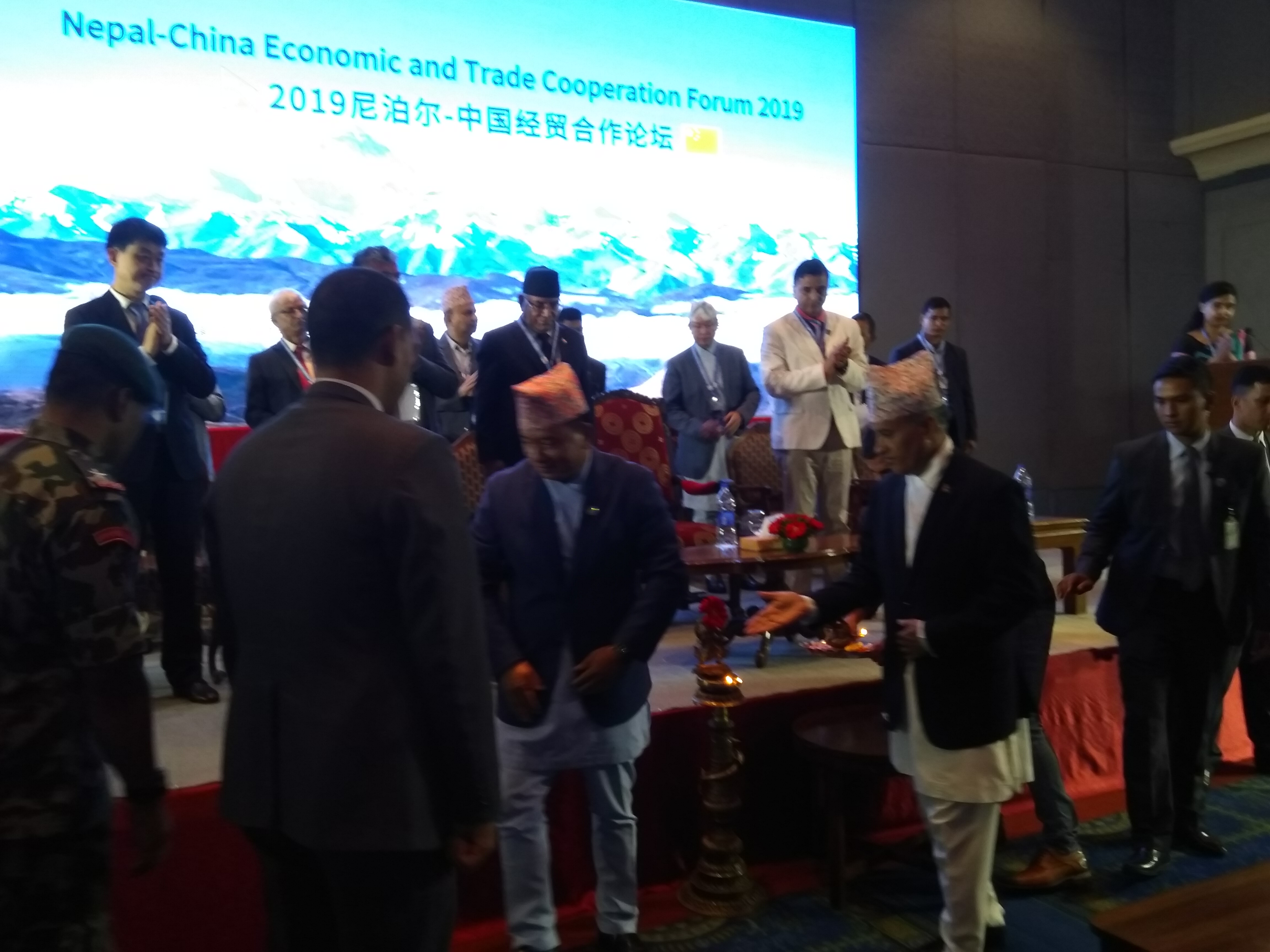 नेपाल चीन इकाेनाेमिक तथा व्यापार साझेदार फाेरम सुरू