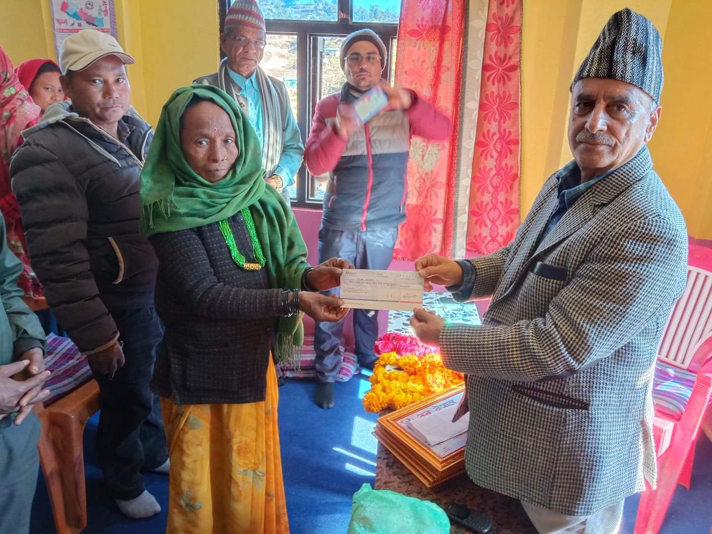 सन नेपाल लाइफद्वारा बीमा जागरण र मृत्यु दावी भुक्तानी