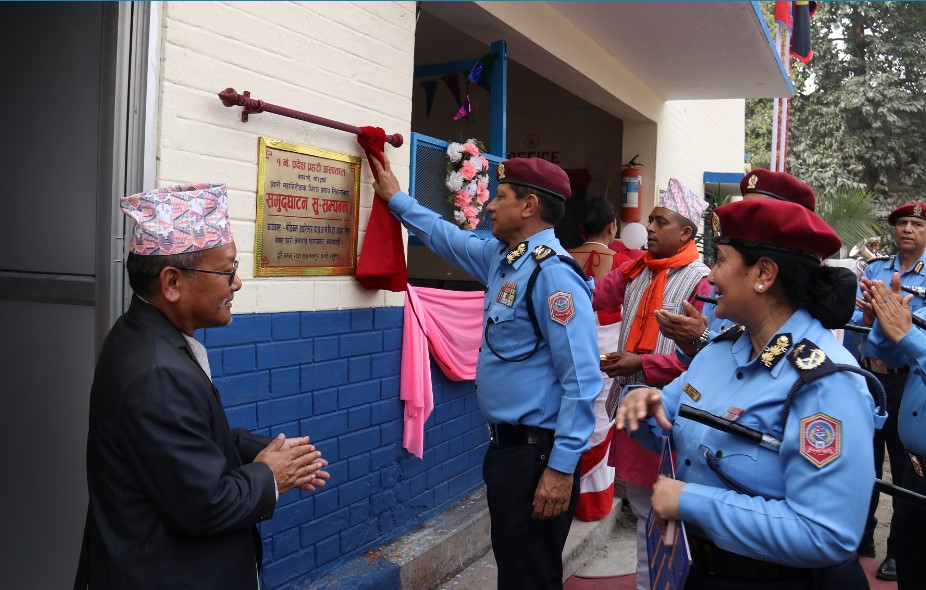 प्रदेश १ मा प्रहरी अस्पताल स्थापना, स्थानीयलाई समेत सेवा दिन प्रहरी महानिरीक्षक सिंहको निर्देशन