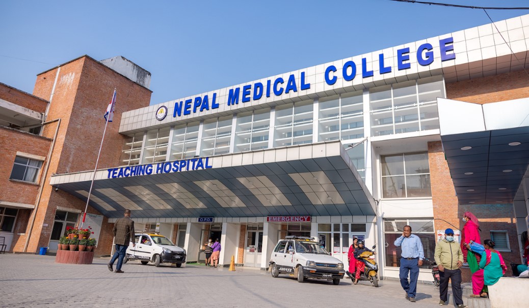 नेपाल मेडिकल कलेजले माग गर्यो ठुलो संख्यामा विशेषज्ञ चिकित्सक