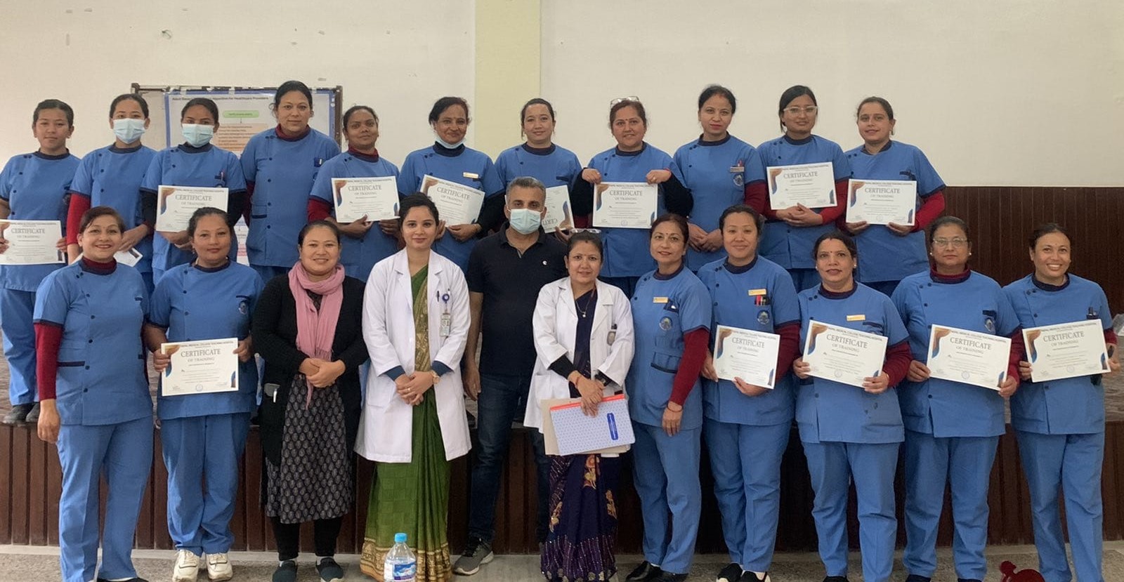 नेपाल मेडिकल कलेजका स्टाफ नर्सहरुलाई लाइफ सपोर्ट तालिम